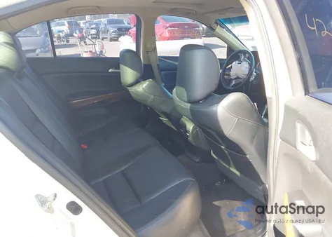 2010 Honda Accord 3.5 Ex-L z USA, uszkodzony, nr VIN 1HGCP3F87AA010951